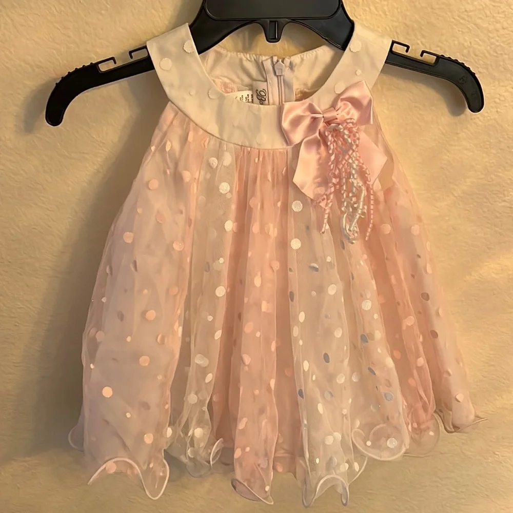 Dress - Picture 1 of 5